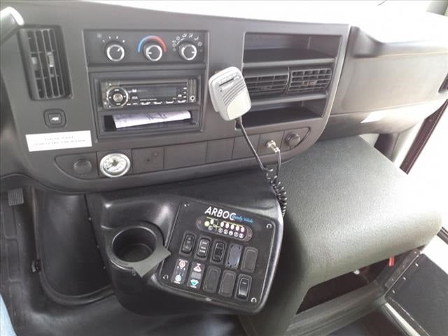 2014 Chevrolet Express 4500 Base Cutaway